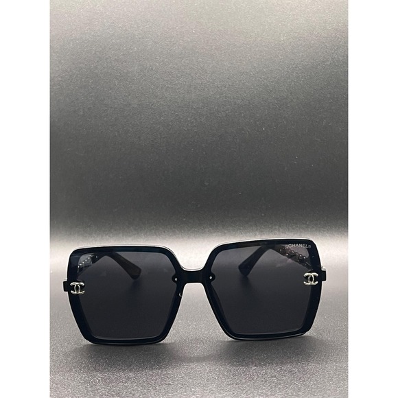 Chanel Womens Black Rimless Sunglasses Silver Chain Link Detail - Picture 9 of 10